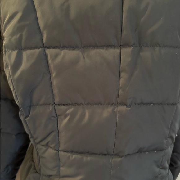 Black Mid-Length Quilted Puffer Jacket with Hood - Picture 7 of 11